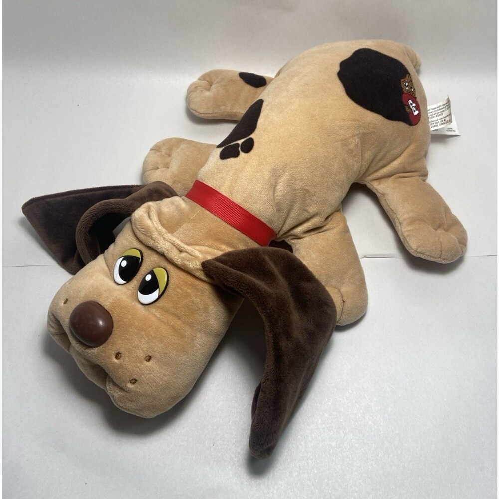 2019 Basic Fun Tan and Black Large Pound Puppies Dog 18 in Stuffed Animal Plush